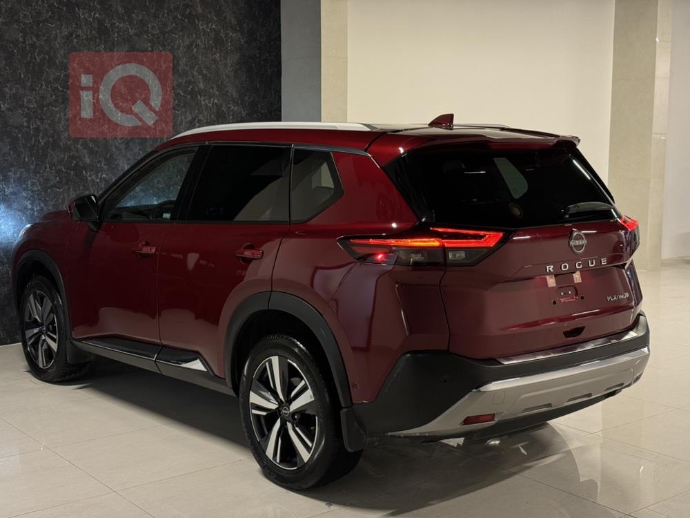 Nissan Rogue